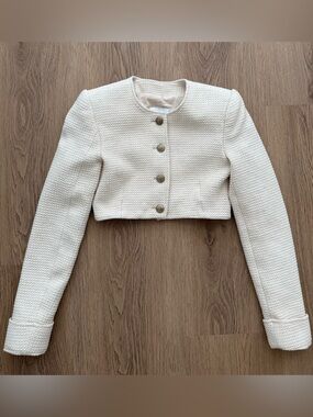 Zara beige Textured cropped jacket ( pre owned)